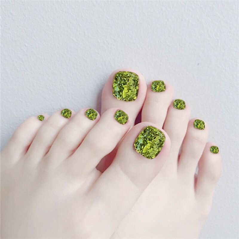 Toe nails sparkle apple green