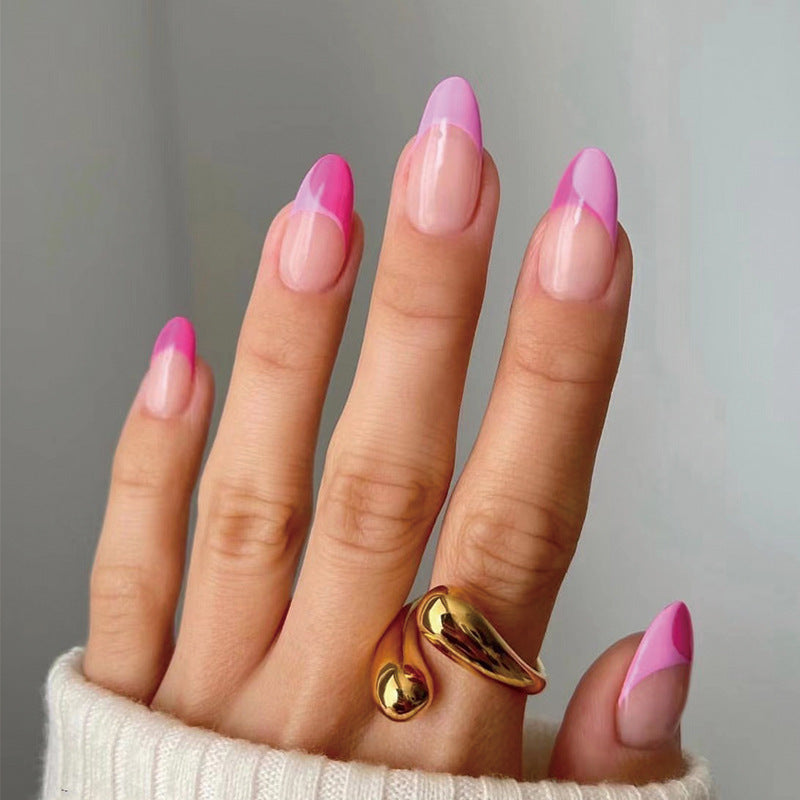 Almond pinky in french pinks